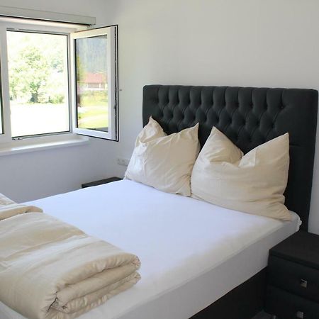 Hideaway Obertraun Apartment Екстериор снимка